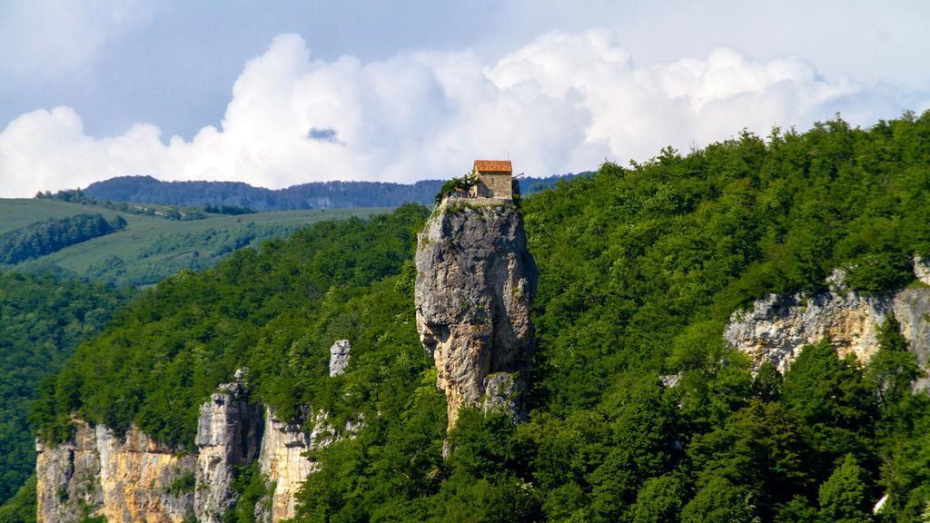 Guesthouse Zedafoni Zestafoni Екстериор снимка