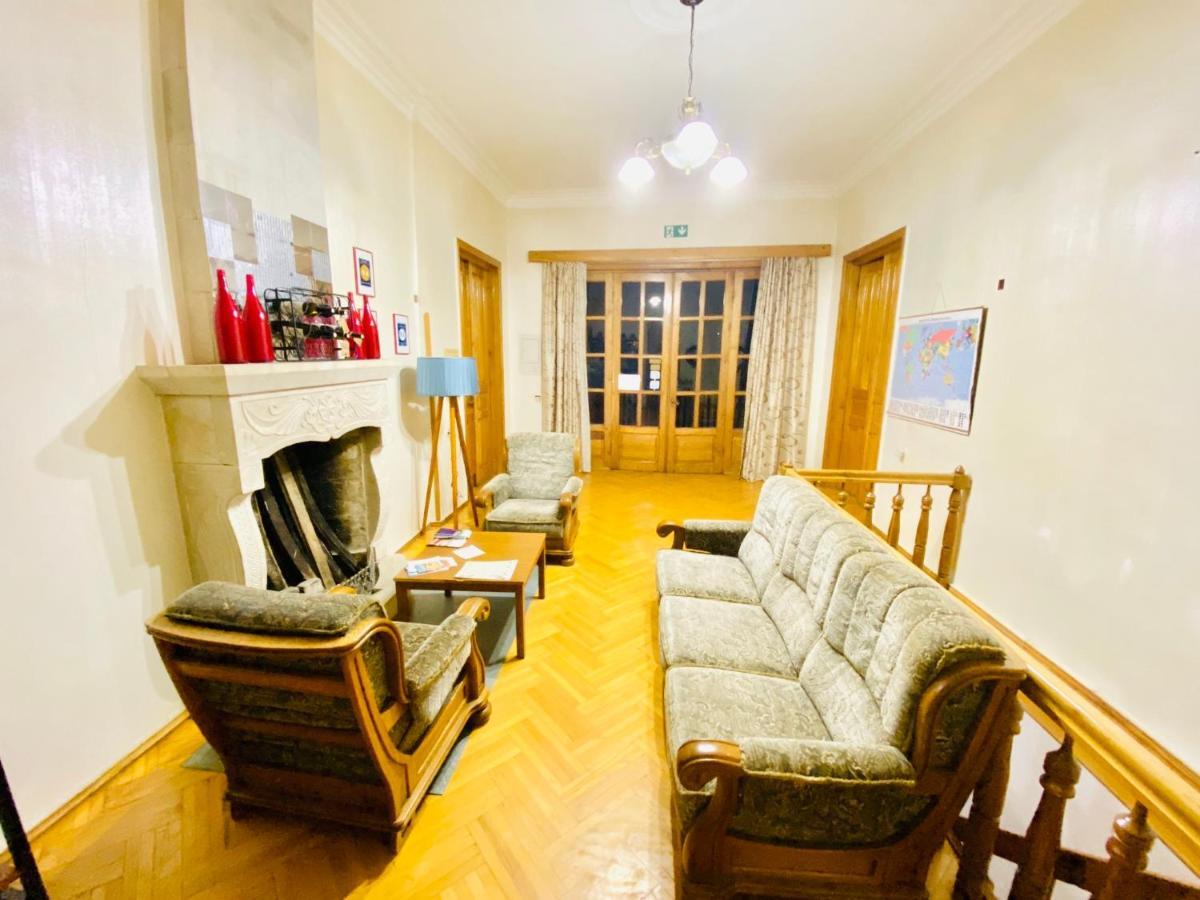 Guesthouse Zedafoni Zestafoni Екстериор снимка