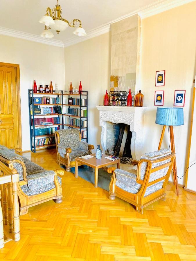 Guesthouse Zedafoni Zestafoni Екстериор снимка