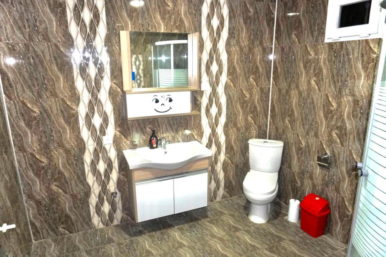 Guesthouse Zedafoni Zestafoni Екстериор снимка